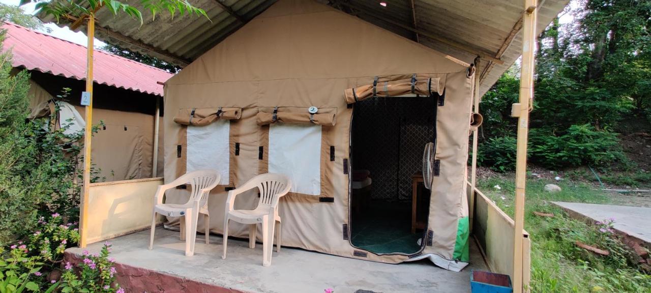 Camp High 5 Jayalgarh Hotel Dāngchura Kültér fotó