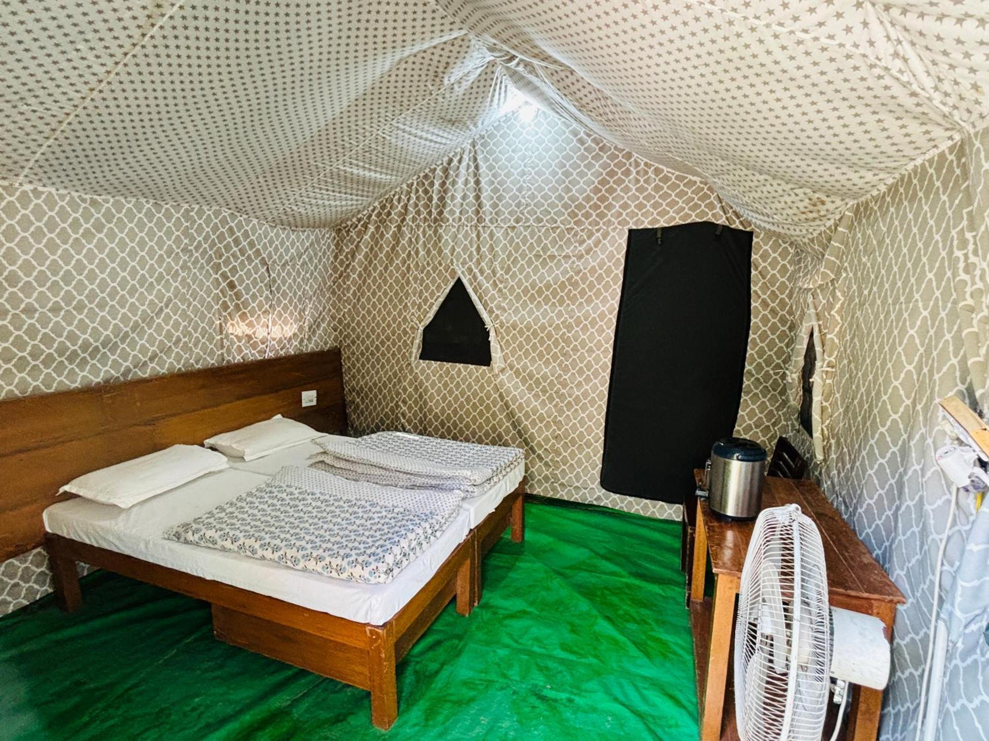 Camp High 5 Jayalgarh Hotel Dāngchura Kültér fotó